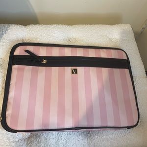 Victoria secret laptop case